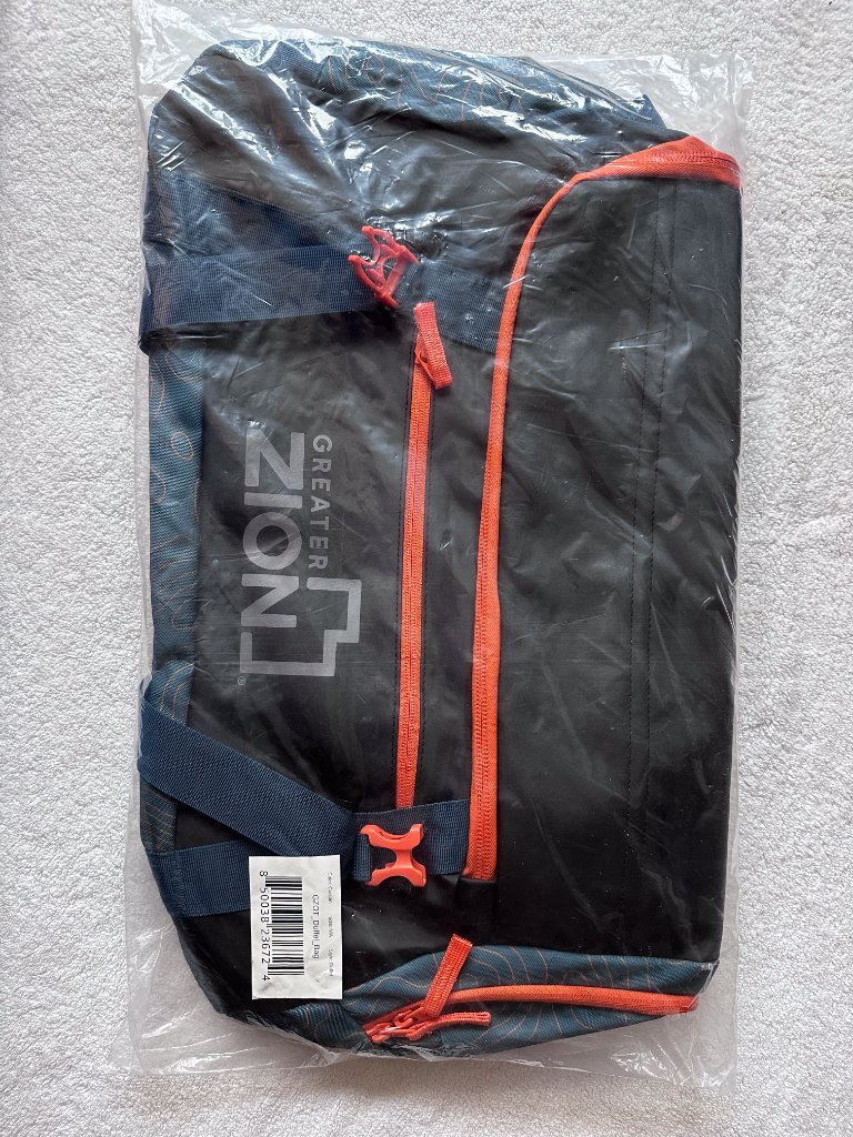 Nwt Coalatree Quest Carry-On Size Duffel Bag (Converts Into A Backpack!) — image 2 of 8